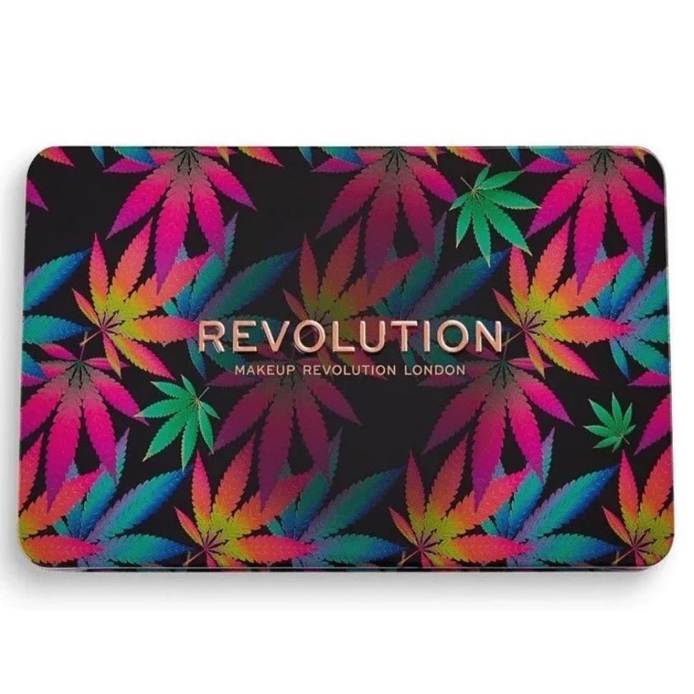 Makeup Revolution Chilled Forever Dynamic 18 Eyeshadow Palette Hemp Seed Oil New - Picture 2 of 3
